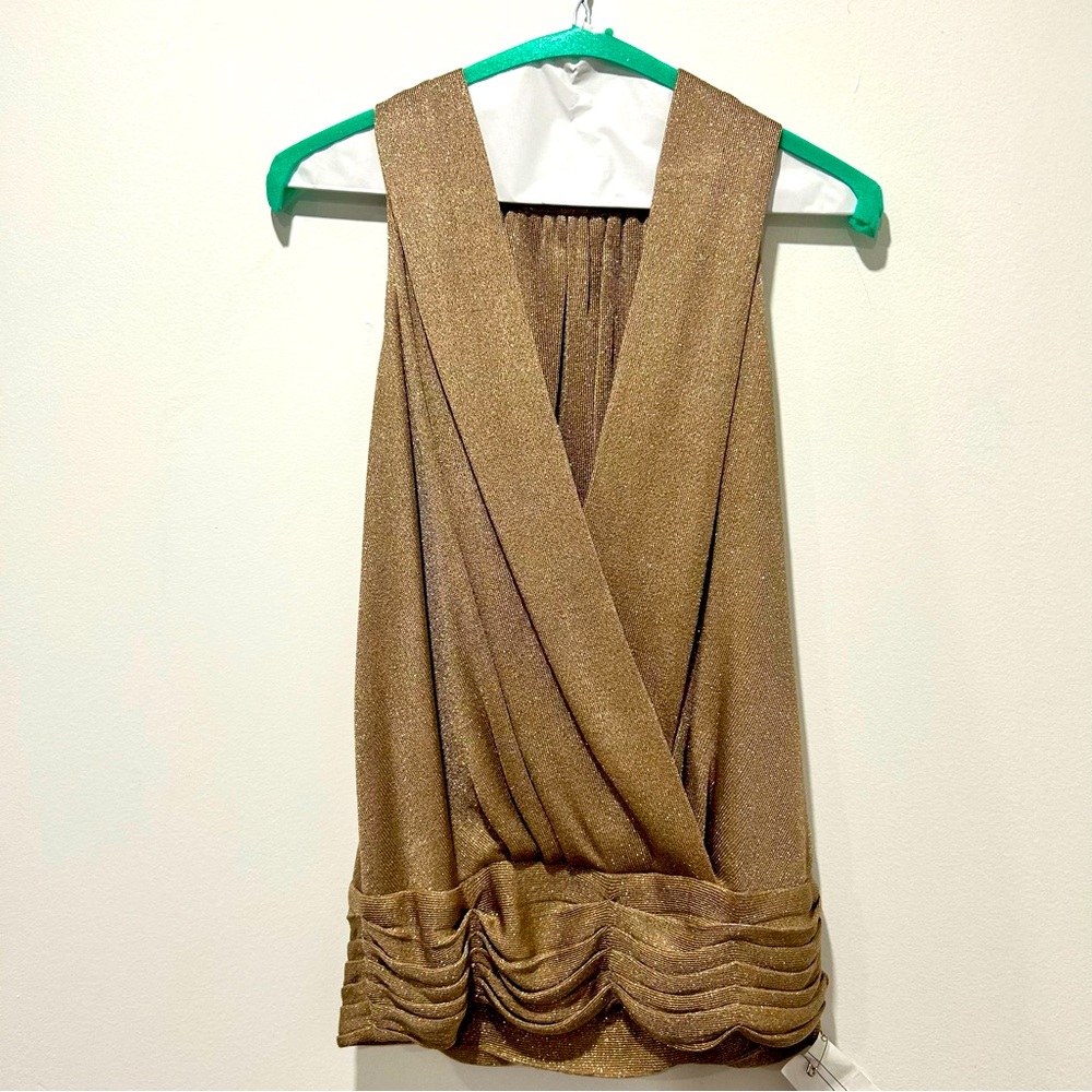 ADAMPLUSEVE Metallic Gold Sleeveless V-neck Top in Womens Size X-Small